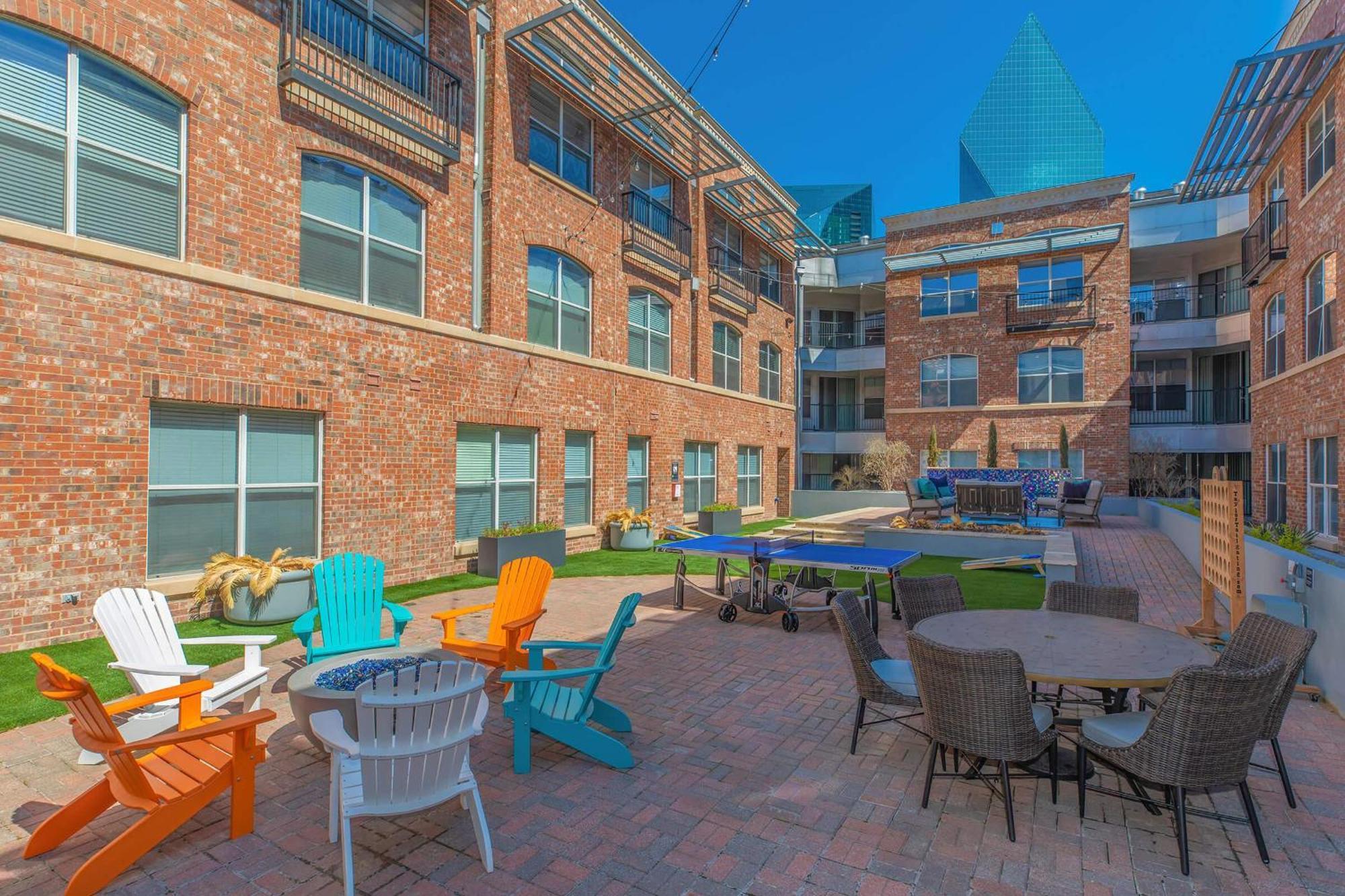 Апартаменты Loft Style 2Br Apt I Dallas City Center I Pool I Gym I Workspace I Pets Экстерьер фото