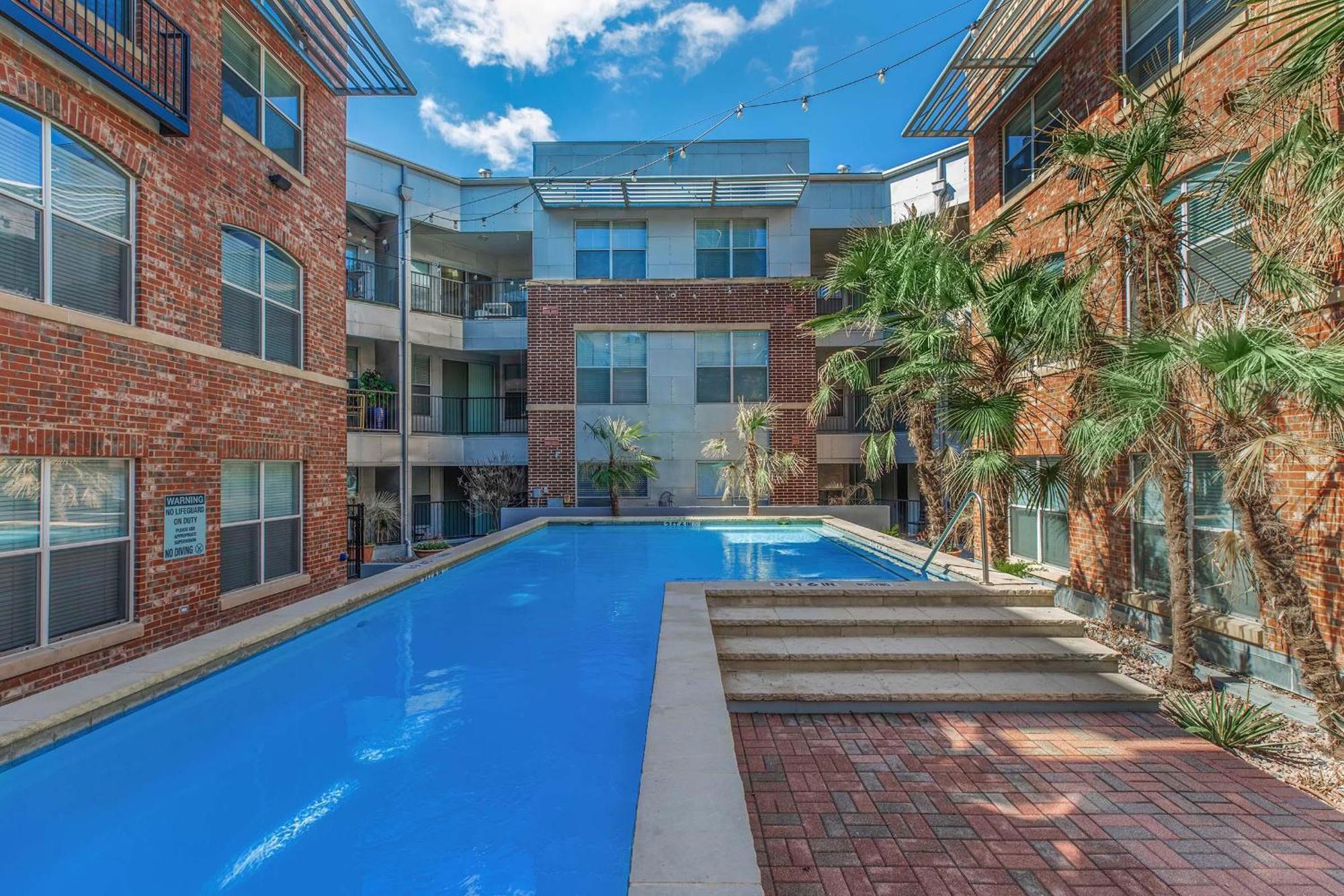 Апартаменты Loft Style 2Br Apt I Dallas City Center I Pool I Gym I Workspace I Pets Экстерьер фото